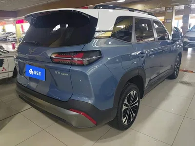 2025 Wuling Motors Starlight 560 Model 1.5T 6MT Comfort Version, фото 3, лот 11167499