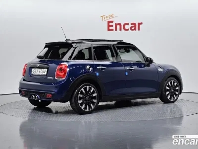 2018 Mini Cooper 5Door Standard, фото 2, лот 10095804