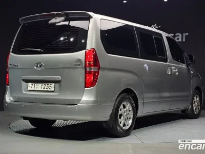 2015 Hyundai Starex 12-Seater Wagon, фото 1, лот 10192715