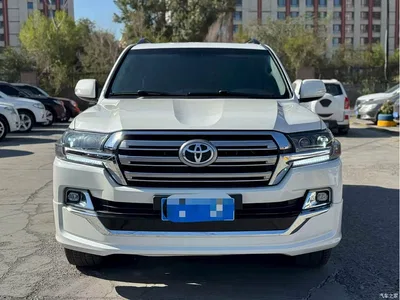 2015 Toyota Land Cruiser (Import) 4.0L V6 Middle East Limited Edition, фото 2, лот 10317658