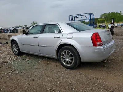2010 CHRYSLER 300C, фото 2, лот 10864332