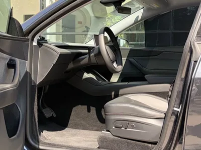 2025 Tesla Model Y Rear-Wheel Drive, фото 3, лот 10605112