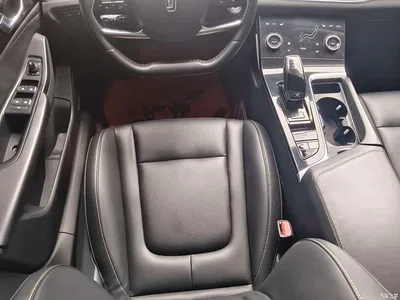 2022 Besturn B70 1.5T Automatic 15th Anniversary Classic, фото 4, лот 10408130