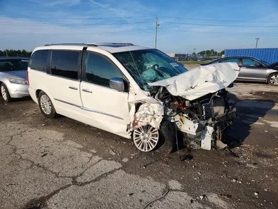 2012 CHRYSLER TOWN & COUNTRY LIMITED, фото 4, лот 10868900