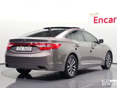 2012 Hyundai Grandeur HG240 Luxury, фото 2, лот 10227989