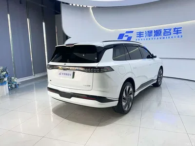 2025 Dongfeng Yipai eπ008 210Ultra Ruyi Edition 5-Seater, фото 3, лот 11160598