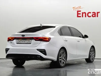 2021 Kia K3 Signature, фото 1, лот 10229268