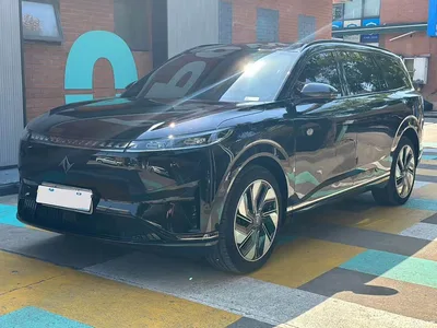 2024 Dongfeng Yipai eπ008 636Max Pure Electric 6-Seater, фото 1, лот 11582096