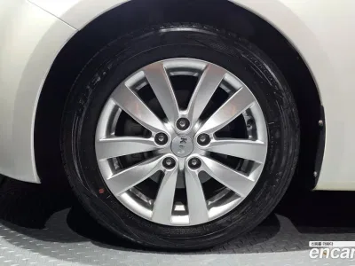 2013 Kia K3 Prestige, фото 4, лот 10055710