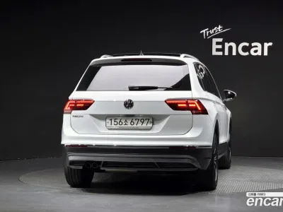 2020 Volkswagen Tiguan 2.0 TDI Prestige, фото 3, лот 10197128