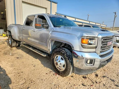 2017 GMC SIERRA 4WD V8 TDSL 6.6L SLE, фото 4, лот 10809983