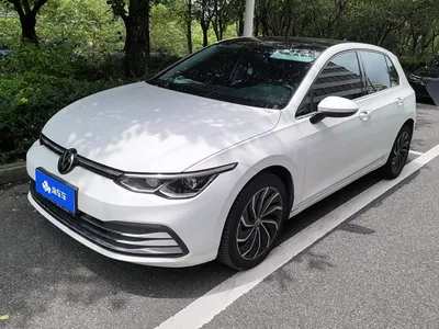 2021 Volkswagen Golf 200TSI DSG Pro, фото 1, лот 10449734