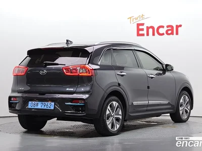 2020 Kia Niro Noblesse, фото 2, лот 10882117