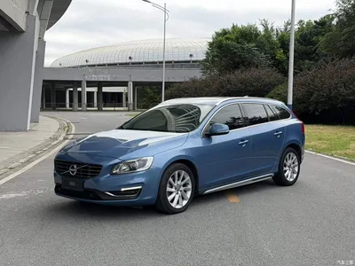 2017 Volvo V60 T5 Zhi Yi Edition China V, фото 2, лот 10366375