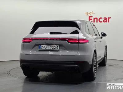 2023 Porsche Cayenne 3.0 PLATINUM EDITION, фото 3, лот 10096693