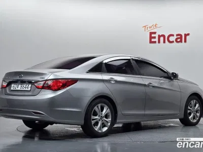 2010 Hyundai Sonata Premier, фото 2, лот 10342763