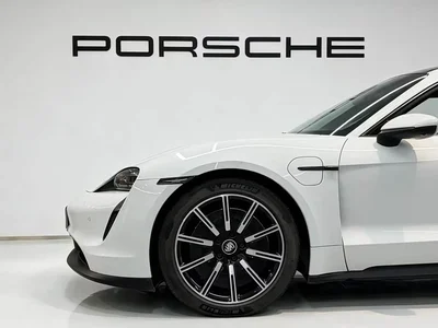 2020 Porsche Taycan, фото 4, лот 11547048
