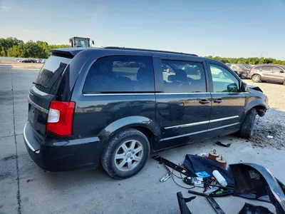 2011 CHRYSLER TOWN & COUNTRY TOURING, фото 3, лот 10669819