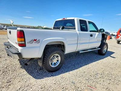 2004 GMC SIERRA K2500 HEAVY DUTY, фото 3, лот 10977055