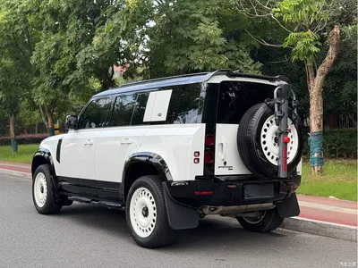 2023 Land Rover Defender Facelift 110 3.0T P400 X-DYNAMIC HSE, фото 4, лот 10336601