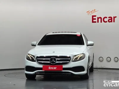 2019 Mercedes-Benz E-Class E300 Avantgarde, фото 3, лот 10780864