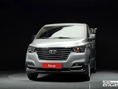 2019 Hyundai Starex Van 3-Seater, фото 2, лот 10191964