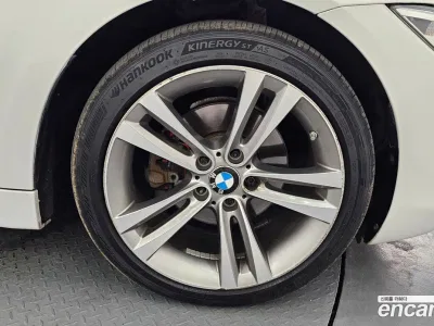 2015 BMW 4-Series 420d xDrive Sport Coupe, фото 4, лот 10042197