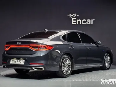 2019 Hyundai Grandeur Premium, фото 2, лот 11543452