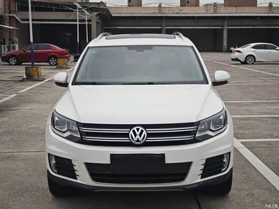 2015 Volkswagen Tiguan 2.0TSI Automatic 4WD Luxury, фото 2, лот 11134127