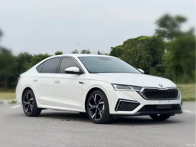 2023 Škoda Octavia Facelift PRO TSI280 Premium Edition, фото 3, лот 10348366