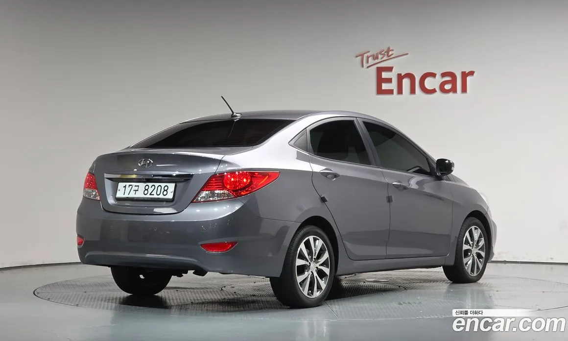 2014 Hyundai Accent 1.6 GDI Premium, фото 1, лот 10998538