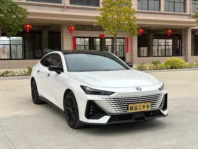 2022 Changan UNI-V 1.5T Premium Model, фото 3, лот 10679184