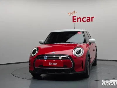 2023 Mini Cooper 5Door Classic, фото 3, лот 10206023