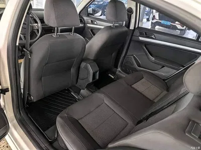 2015 Volkswagen Lavida 1.6L Automatic Trend Edition, фото 4, лот 10397886