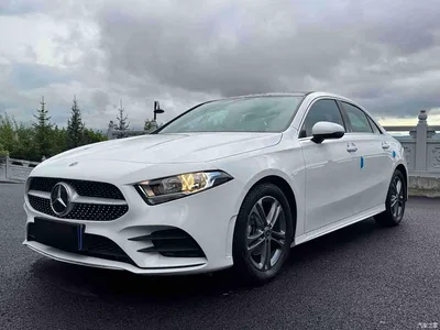 2022 Mercedes-Benz A-Class A 180 L Sport Sedan, фото 1, лот 10674908