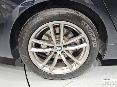 2018 BMW 5-Series 520d M Sport Package Plus, фото 4, лот 10055526