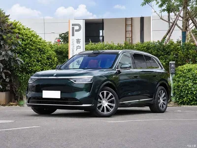 2025 AITO Wenjie AITO M8 Model Extended Range Max+ Edition 53.4kWh 6-Seater, фото 1, лот 11210422