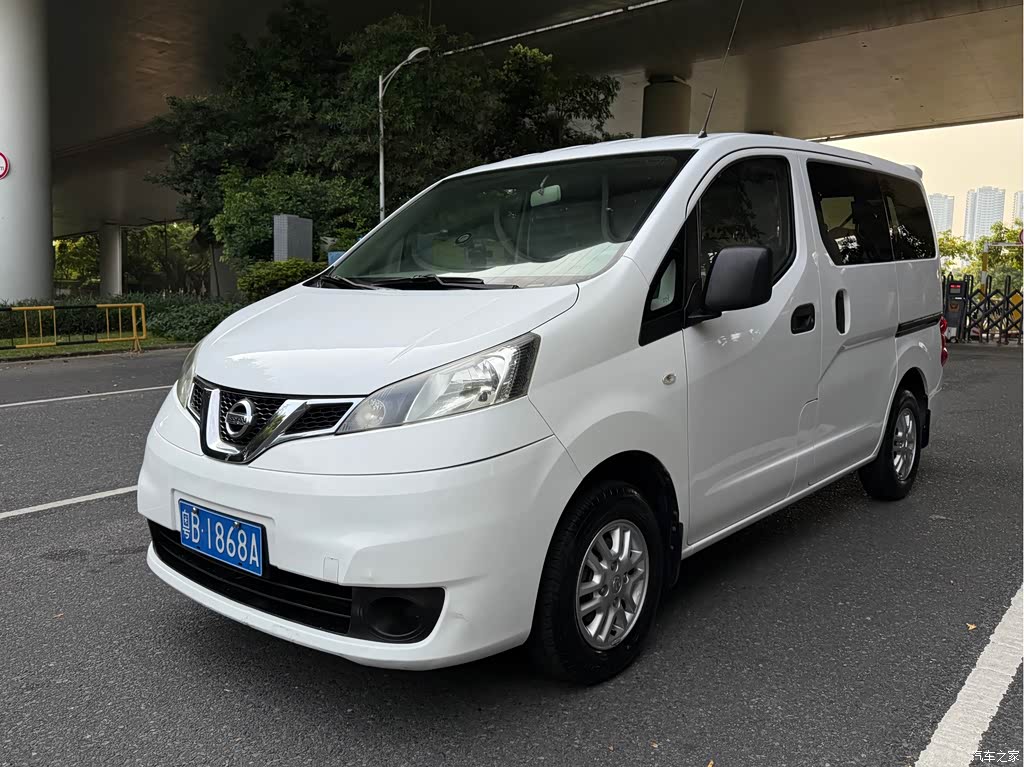 2016 Nissan NV200 1.6L Manual Luxury, фото 1, лот 10341280