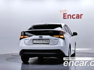 2022 Toyota Prius 1.8, фото 4, лот 10034443