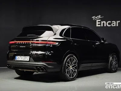 2024 Porsche Cayenne 3.0, фото 2, лот 10219528