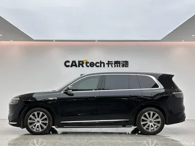 2025 AITO Wenjie AITO M8 Pure Electric Max+ 5-Seater Long Range Version, фото 2, лот 10616568