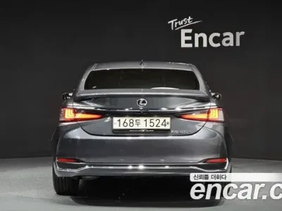 2023 Lexus ES 300h Luxury Plus, фото 4, лот 10033190