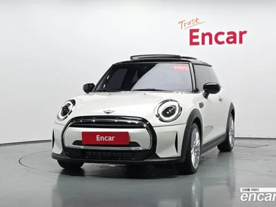 2023 Mini Cooper Classic Plus Launch Pack, фото 3, лот 10201804