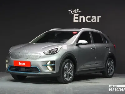 2022 Kia Niro Prestige, фото 1, лот 10523788