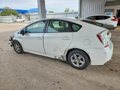 2010 TOYOTA PRIUS III, фото 2, лот 10531470