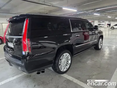 2018 Cadillac Escalade 6.2 ESV, фото 2, лот 10185078