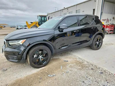 2021 VOLVO XC40 T5 MOMENTUM, фото 1, лот 10874834