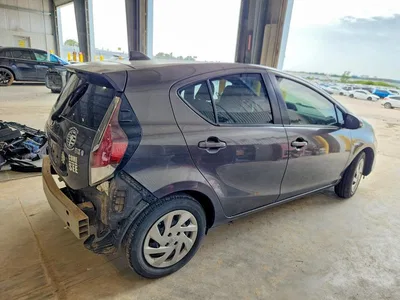 2015 TOYOTA PRIUS C TWO, фото 3, лот 10525670