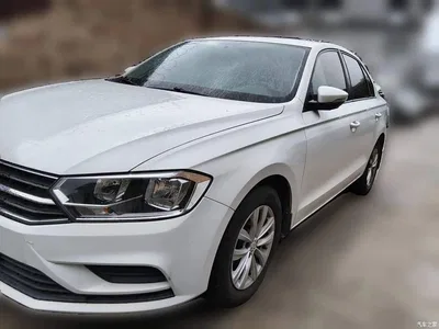 2016 Volkswagen Bora Model 1.6L Manual Fashion, фото 1, лот 10471657