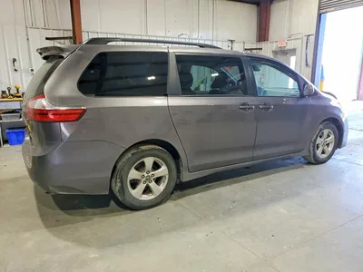 2018 TOYOTA SIENNA LE, фото 3, лот 10586079